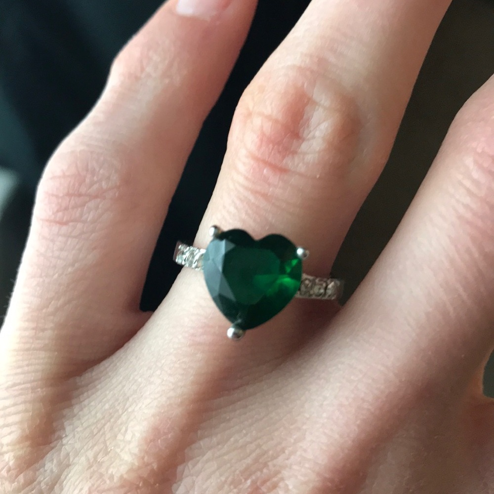 Green heart ring with 3 faux diamonds